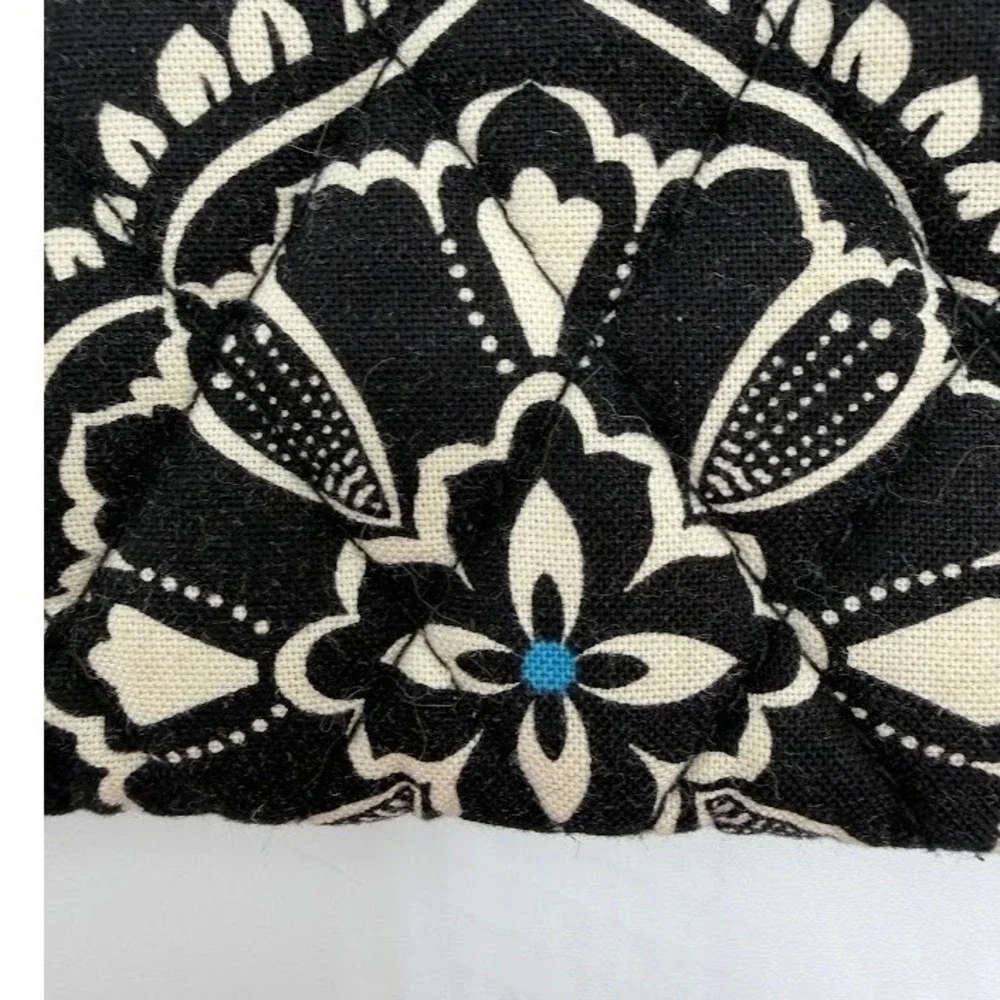Vera Bradley Black and White Medallion Quilted Cotton Coin Purse Pouch